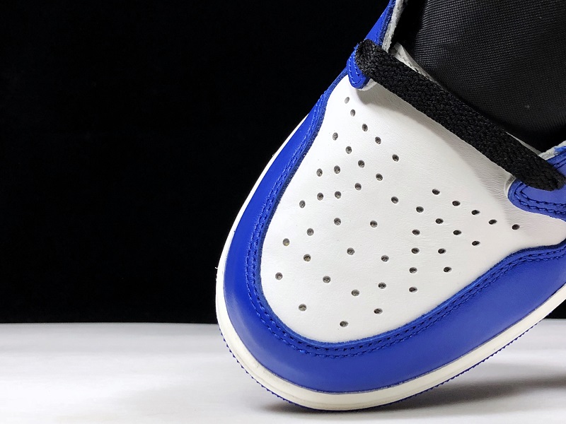 Air Jordan 1 Retro High OG Game Royal